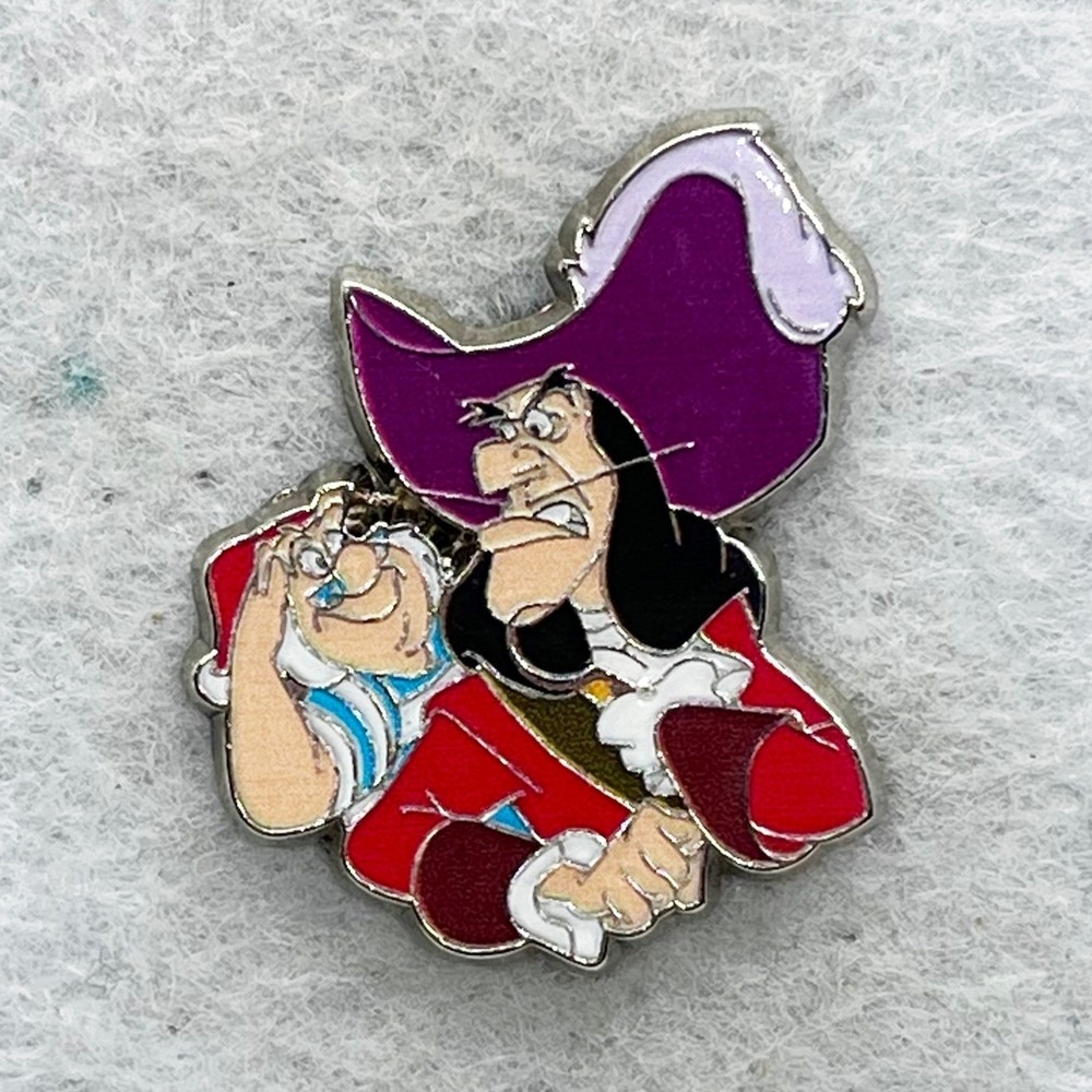 🔮 5/$25 Disney Villains Peter Pan Captain Hook And Smee Pin